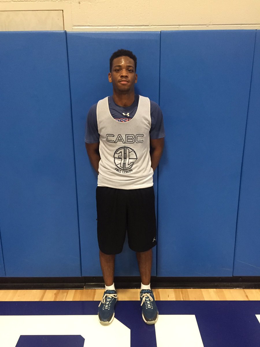 cabchoops's tweet photo. @mu11ekbrad4d PG at Cleveland High School has a high IQ,quick first step, very good mid-range,&amp; good finisher. Very good floor general https://t.co/SuR7ISi1CX