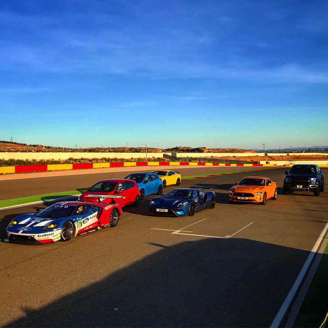 HarryTincknell's tweet photo. If the #GT is your weekend car, what’s your daily? #ForcusRS #FiestaST #Mustang #Shelby350 #Raptor @forduk https://t.co/CWfAyNRwGU