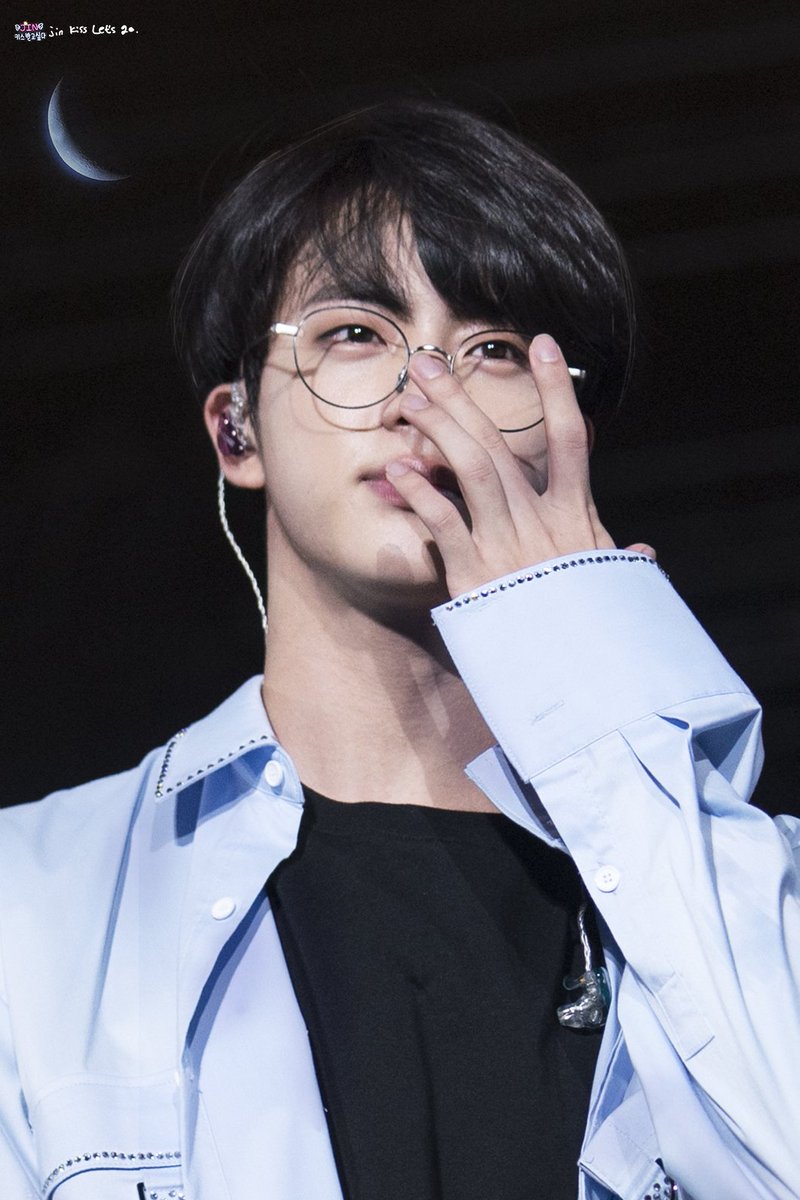 jinKissLetsgo's tweet image. 171021 Taipei Wings tour
You look like a dream, better than a dream.
#김석진 #진 #석진 #JIN #BTS #방탄소년단 #jinKissLetsgo #Happybirthdaytome @BTS_twt