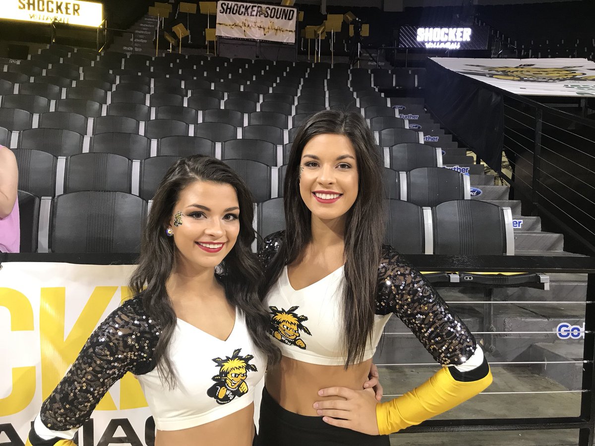Read about our very own Sister Act! 👯
goshockers.com/news/2017/10/2…