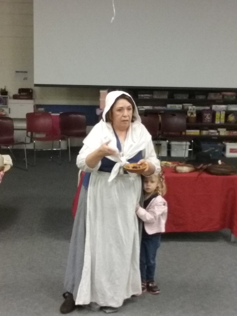 brewer_stella's tweet photo. #CarsonHouse #OvermountainMen 4th graders enjoying history @eastfieldglobal https://t.co/7UKbE4PVoF