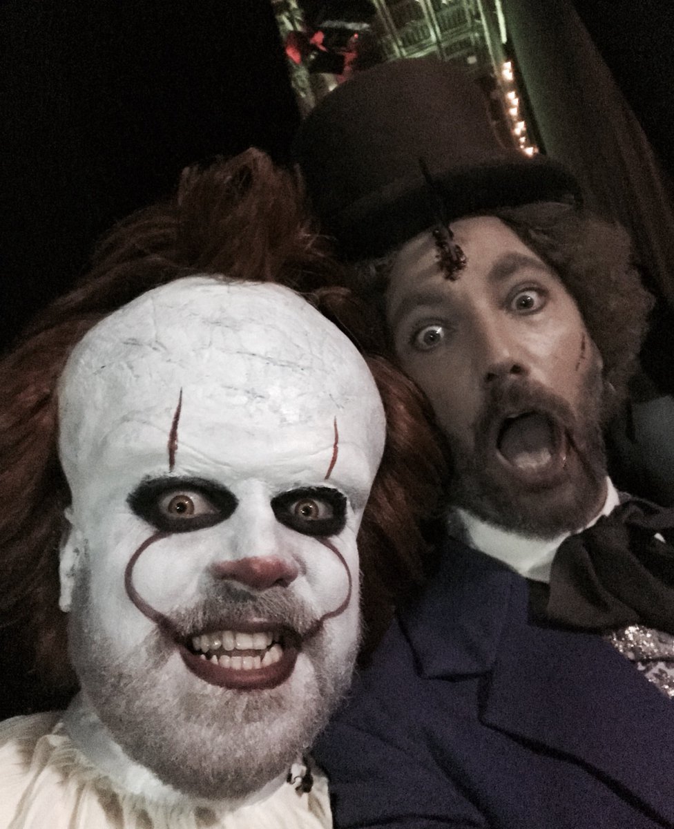 Ginofantastico's tweet photo. Me dressed as a right Wonker with some creepy as hell clown, on @CelebJuice Halloween Special! 🤡👻 Don’t miss it tomorrow night! xxxx https://t.co/aGtdvU0Lld
