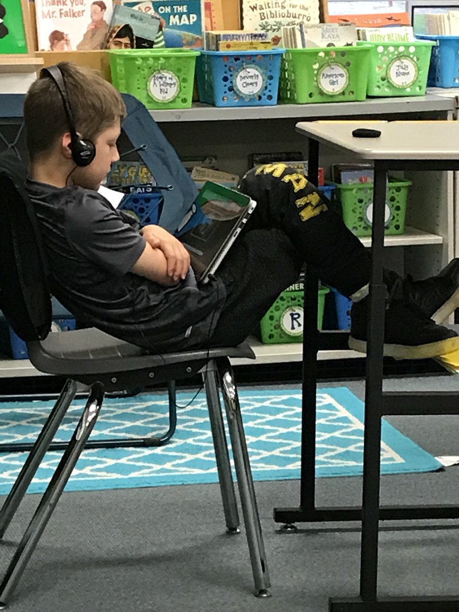 emsaxby's tweet photo. Great examples of Personalized Learning in Mrs. Szklany’s class!
#awesomethirdgraders #readingisfun @WESMarauders @MrsSzk @EdElements https://t.co/kIUdPqPylM