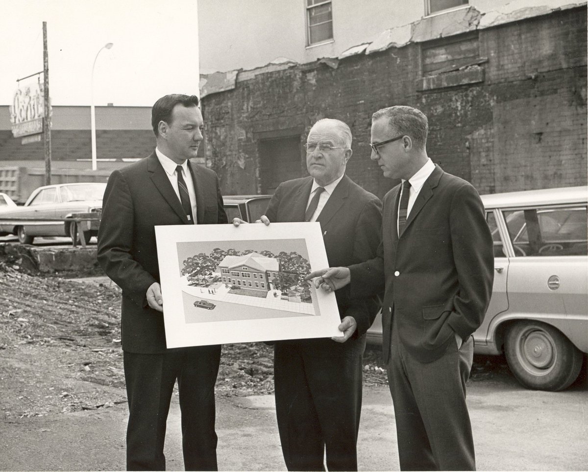 downtownSYR's tweet image. RT @ErieCanalMuseum: More pics from the Museum&apos;s early days. #preservingheritage #historicstructure #downtown