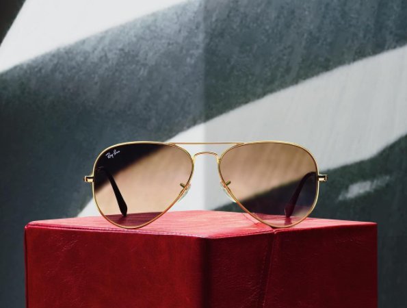 vision_luxe's tweet photo. Heavy metal. Encuentra aquí tus #rayban https://t.co/KQKPlvz0NX