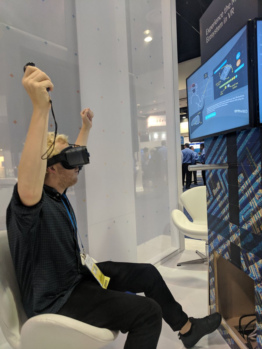 JoinedWorld's tweet image. VR is not only cool but useful!! Check out #MultiTechSys #LoRa xDot &amp;amp; #LTE Dragonfly modules on the #ArmTechCon #Mbed stand