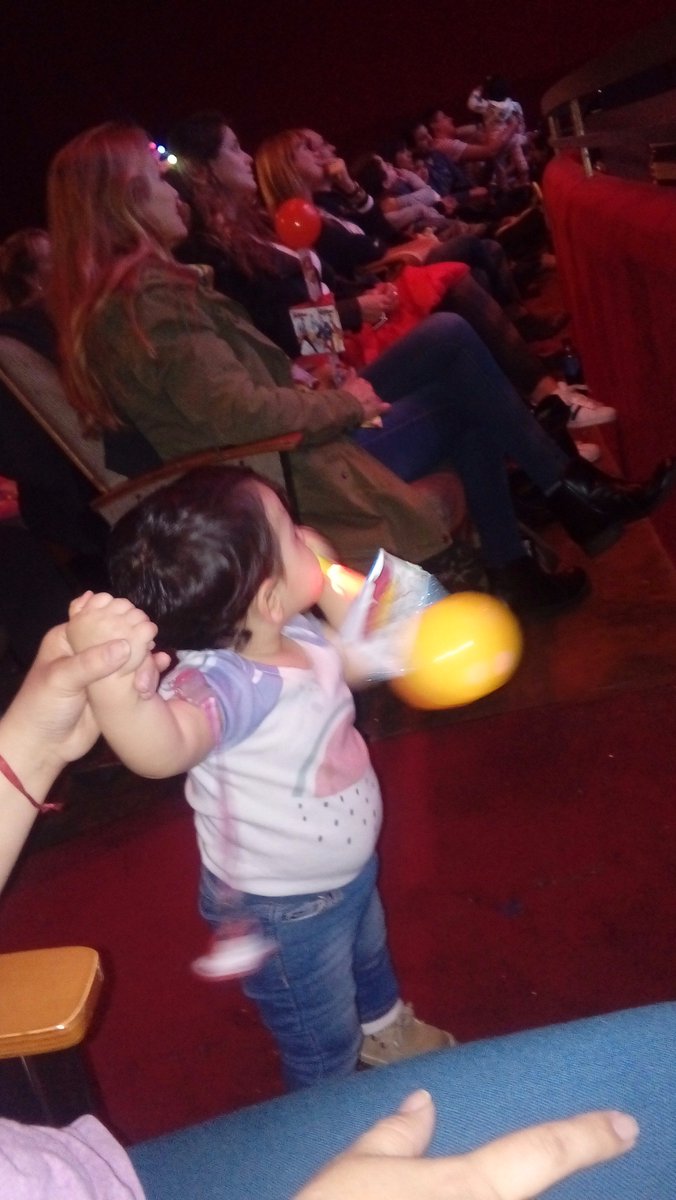 Herno1986's tweet photo. @hugorodriguezok querido Rulo Carlos. Le mandarias un feliz cumple a mía? Es fans tuyo. Cumple 1 añito. https://t.co/KrMwMc0Z9m