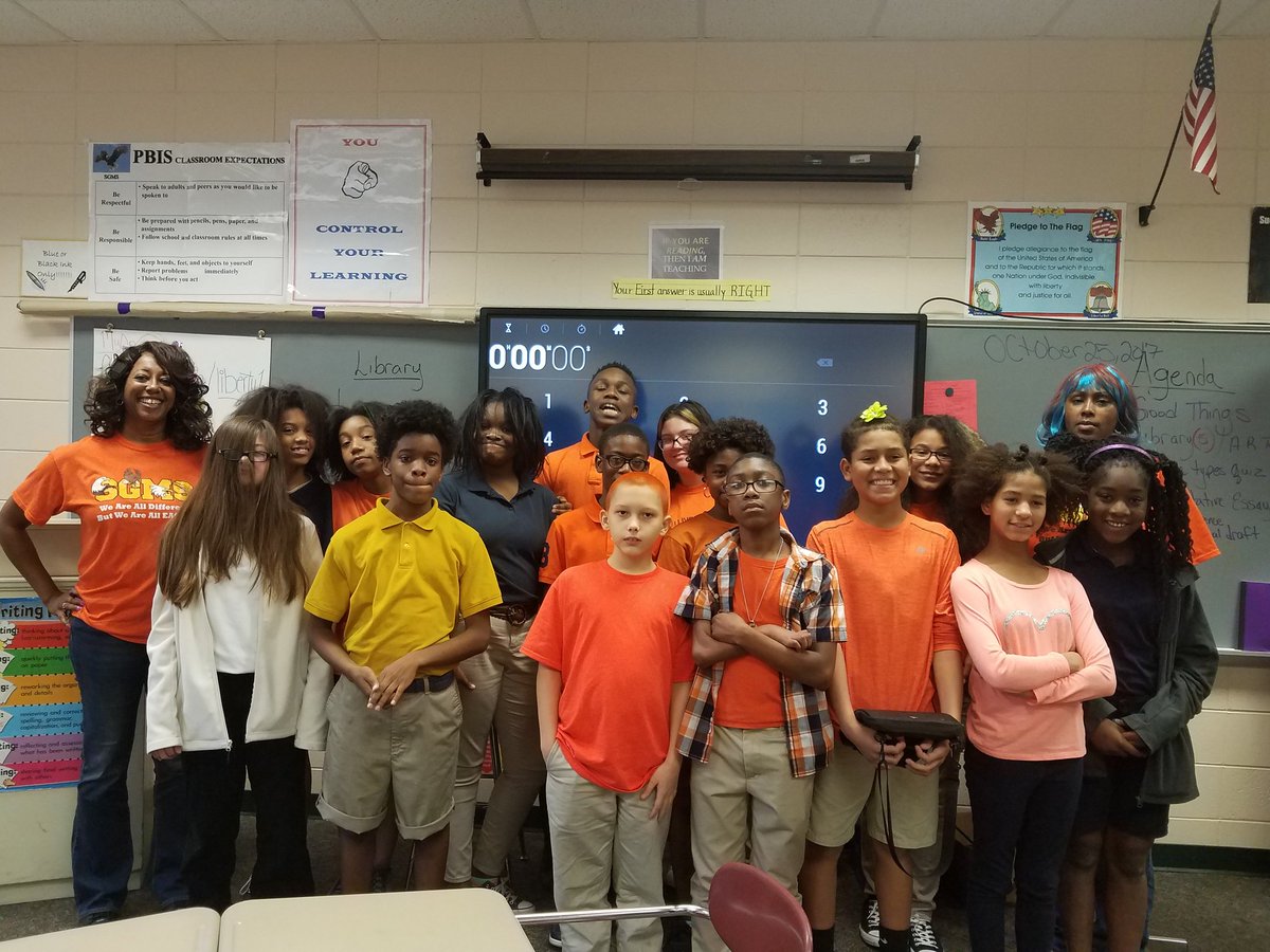 ken_mar7's tweet photo. Team7-1 #RedRibbon #SGMS #YourFutureIsKeySoStayDrugFree #LCSSUNITYDAY #WildAboutBeingDrugFree #SoaringEagles https://t.co/vif8vtjEo5