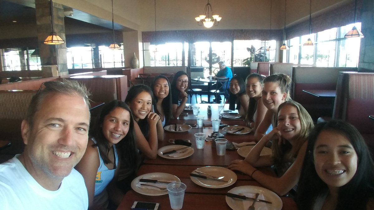 chargertennis's tweet photo. League Finals fuel up @ Stonefire!!

Let's Go Chargers!

#chargertennis https://t.co/la926IACqO