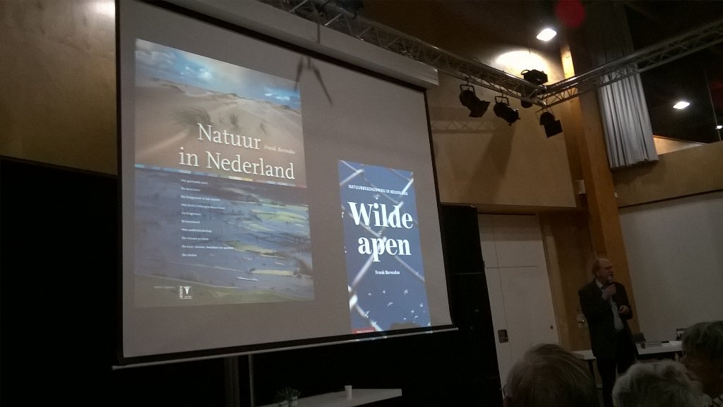 MarcelvdMaal's tweet photo. Lezing De toekomst van de natuur in Nederland in het Kristal. Over veranderingen in landschap. @groenlinks055 https://t.co/GCVjBOgLy2