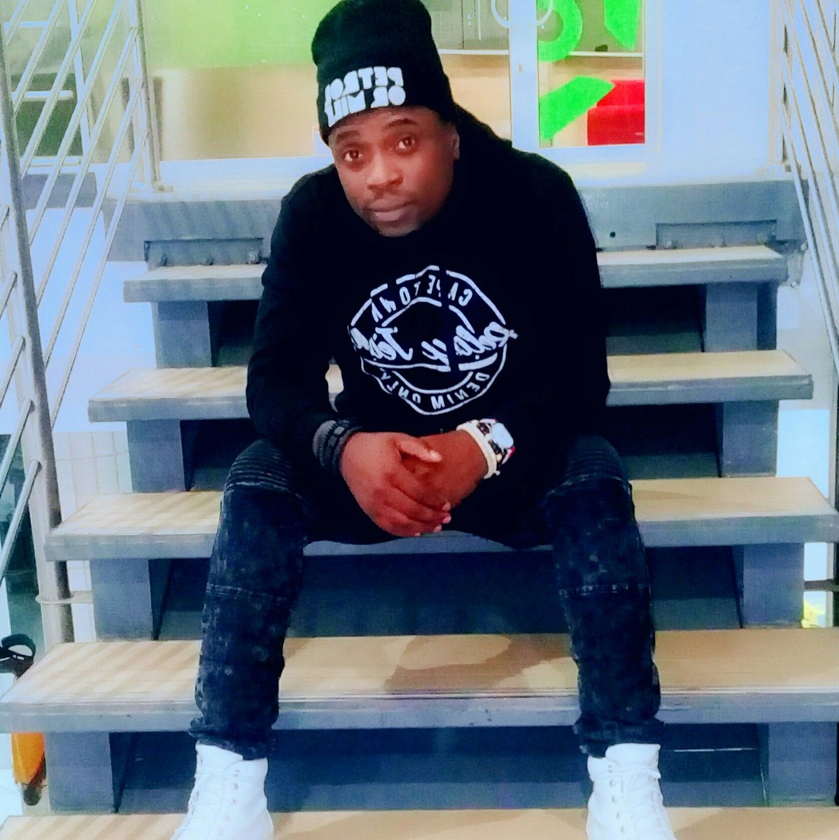 wrongbusy's tweet image. #NewProfilePic