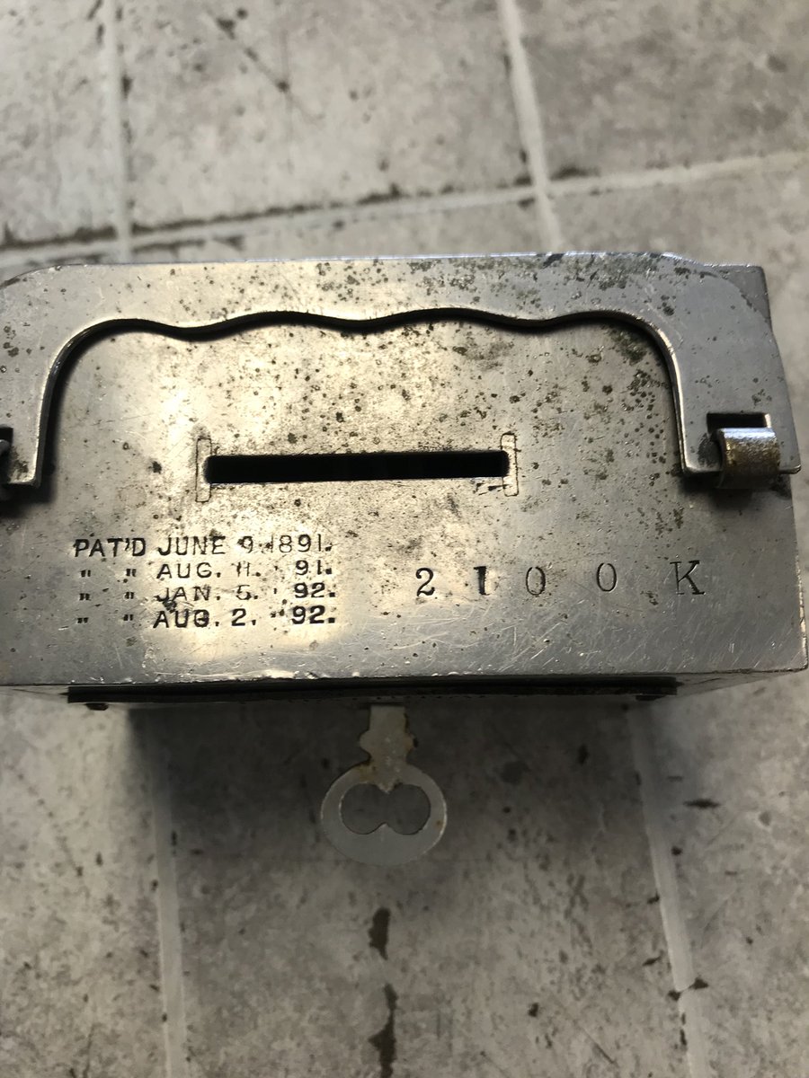 AllLockandKeyco's tweet photo. Hand made key for old coin box https://t.co/uUjEnKkV6z