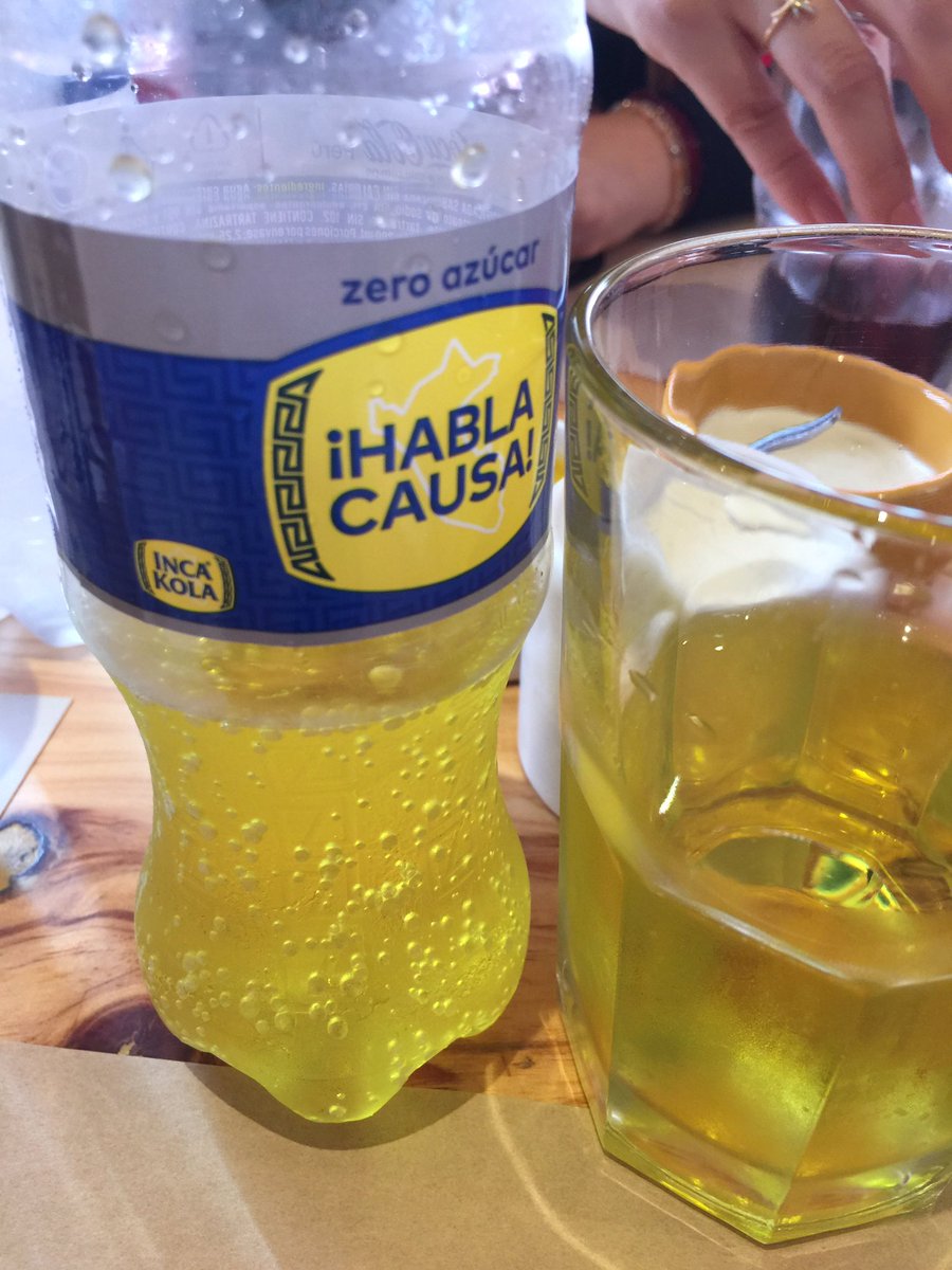 Alter_Ego_Mx's tweet photo. #TwitterPE @inca_kola con pollo a la brasas 😀 https://t.co/qCX9GaYaaG