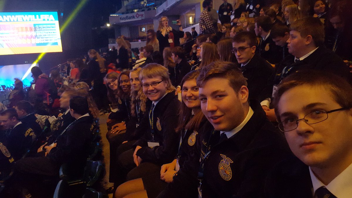 ParkviewFFA's tweet photo. Parkview FFA Ready for Opening Session! @NationalFFA #ICANWEWILLFFA https://t.co/L9u135xRX6