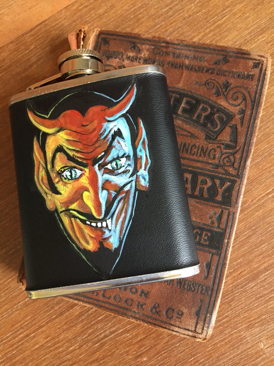 Red_Beardy's tweet photo. All finished on this Devils Juice handoainted hip flask. #hipflask #devil #devilsjuice #handpainted #flask #weedram #drink https://t.co/qhO12zYKDm