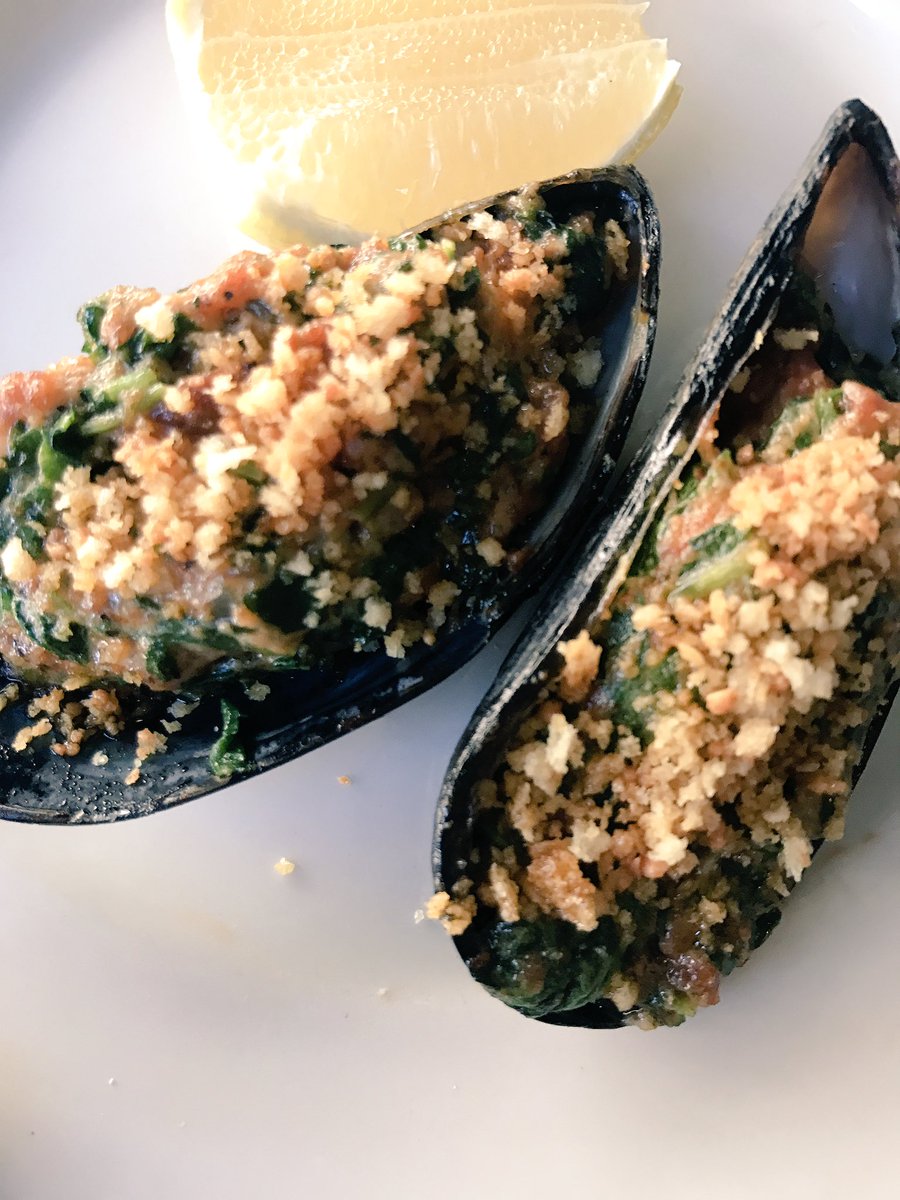 Another menu tester for the <a href="/OdellBrewing/">Odell Brewing Co</a> tap takeover Nov 2 #baked mussels w/ Nduja spinach mascarpone <a href="/breadguy/">George Formaro</a>