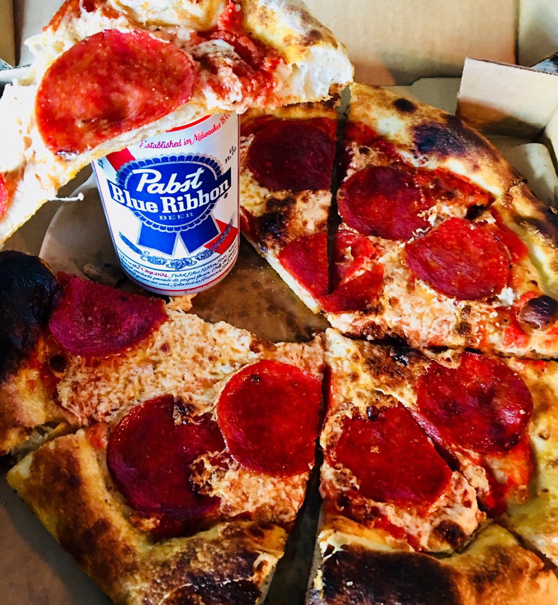 I’ve eaten pizza for breakfast approximately 6-9 times during #NationalPizzaMonth 

#InPizzaWeCrush #BreakfastOfChampions #Pabst #PBR