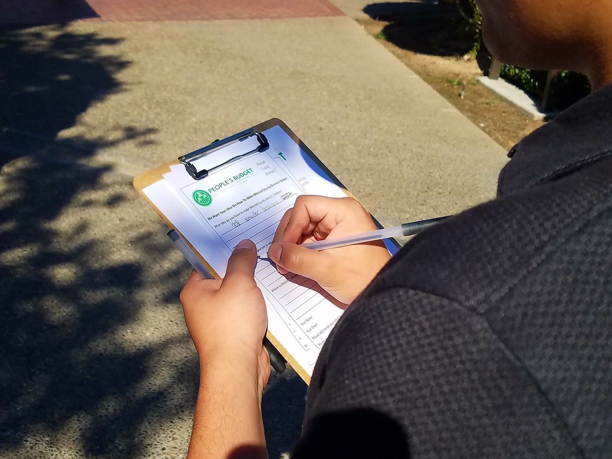 valleyonward's tweet photo. @SupervisorLor and #PBMerced are gathering ideas on how we can make #MercedCommunitiesRise! #ParticipatoryBudgeting. https://t.co/OvqeGAdOPH