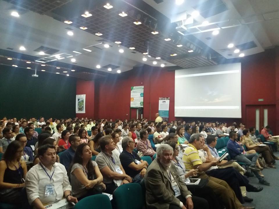 cenigaa's tweet photo. Apertura oficial al Primer Congreso Internacional y Segundo Congreso Nacional de Ríos y Humedales. #CongresoRyH https://t.co/p3uifuIqCu