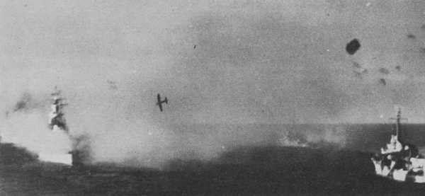 a history of the kamikaze pilots during the world war two Kamikaze pilots during world war 2 caused japan to surrender less than two months after the down as the one of the biggest kamikaze bombings in history. a history of the kamikaze pilots during the world war two Kamikaze pilots during world war 2 caused japan to surrender less than two months after the down as the one of the biggest kamikaze bombings in history.