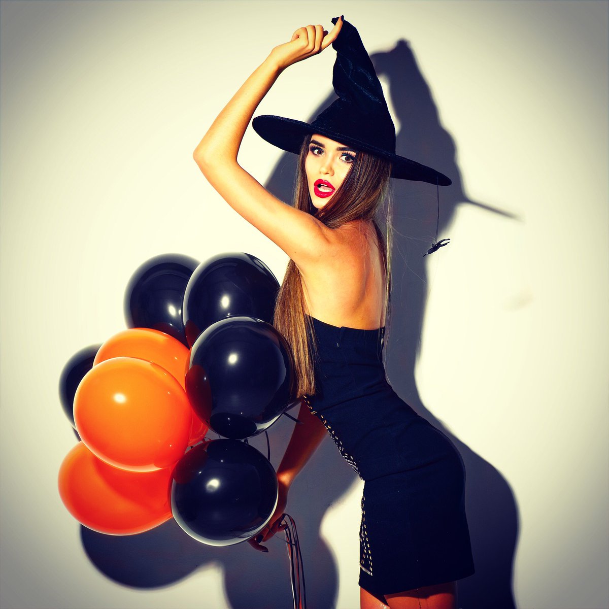 Rose_LeMarc's tweet photo. Spooky Sale! 20% off your Amazon order this Halloween week 🎃

Code: SOSPOOKY

#roselemarc #halloween2017 #promocode #discounts #siliconebra https://t.co/pnIYgJKe5n