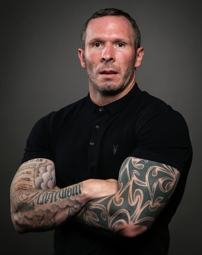 Paddy Power on Twitter: "Claude Puel will keep Michael Appleton as  Assistant Manager, as he is "very scared of the scary man with the big  arms"… https://t.co/lq8rWHFdiW"