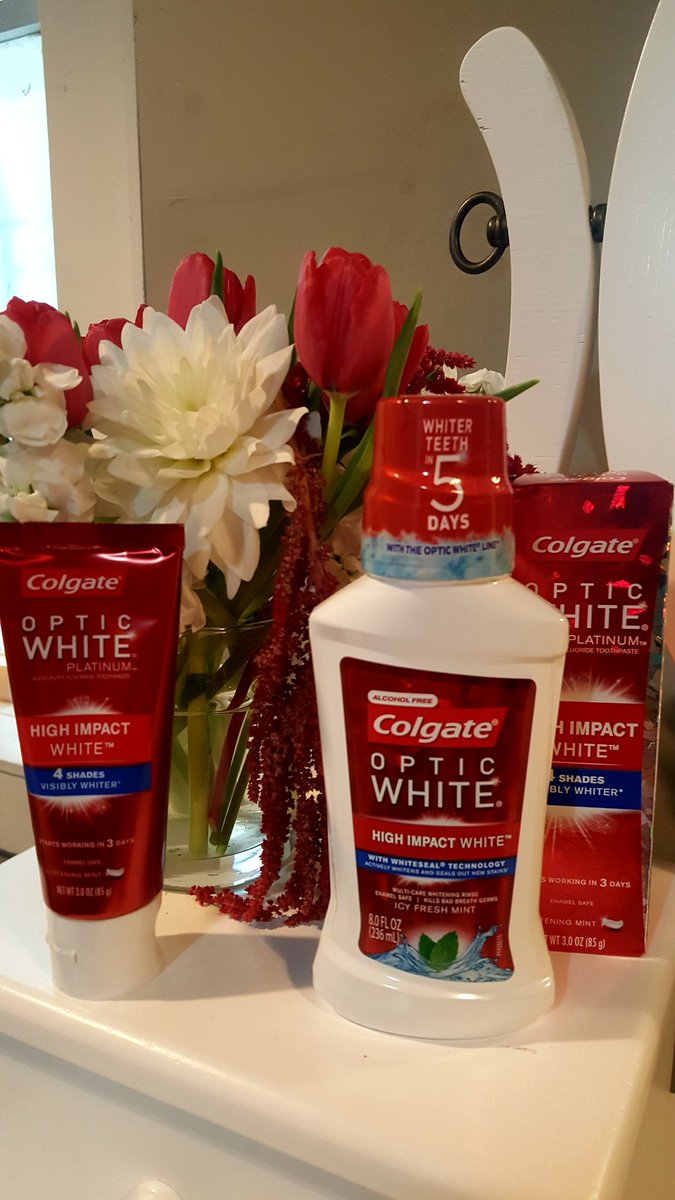 SoundsLikeNash's tweet photo. #opticwhitepartner A few of our favorite @OpticWhite things! #opticwhitexcma https://t.co/aTca3eQ2wu