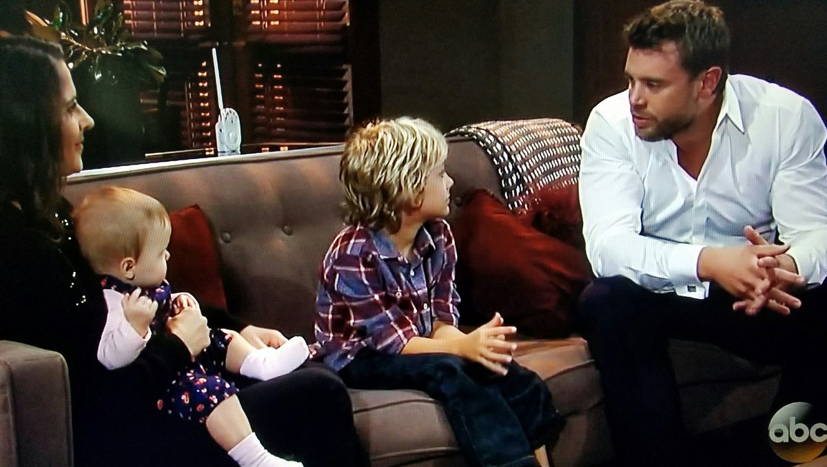 OhSoFrieda's tweet photo. @antigonea @FireflyRaine Finally! #JaSamily #JaSam #GH https://t.co/GdnBjBqZFR