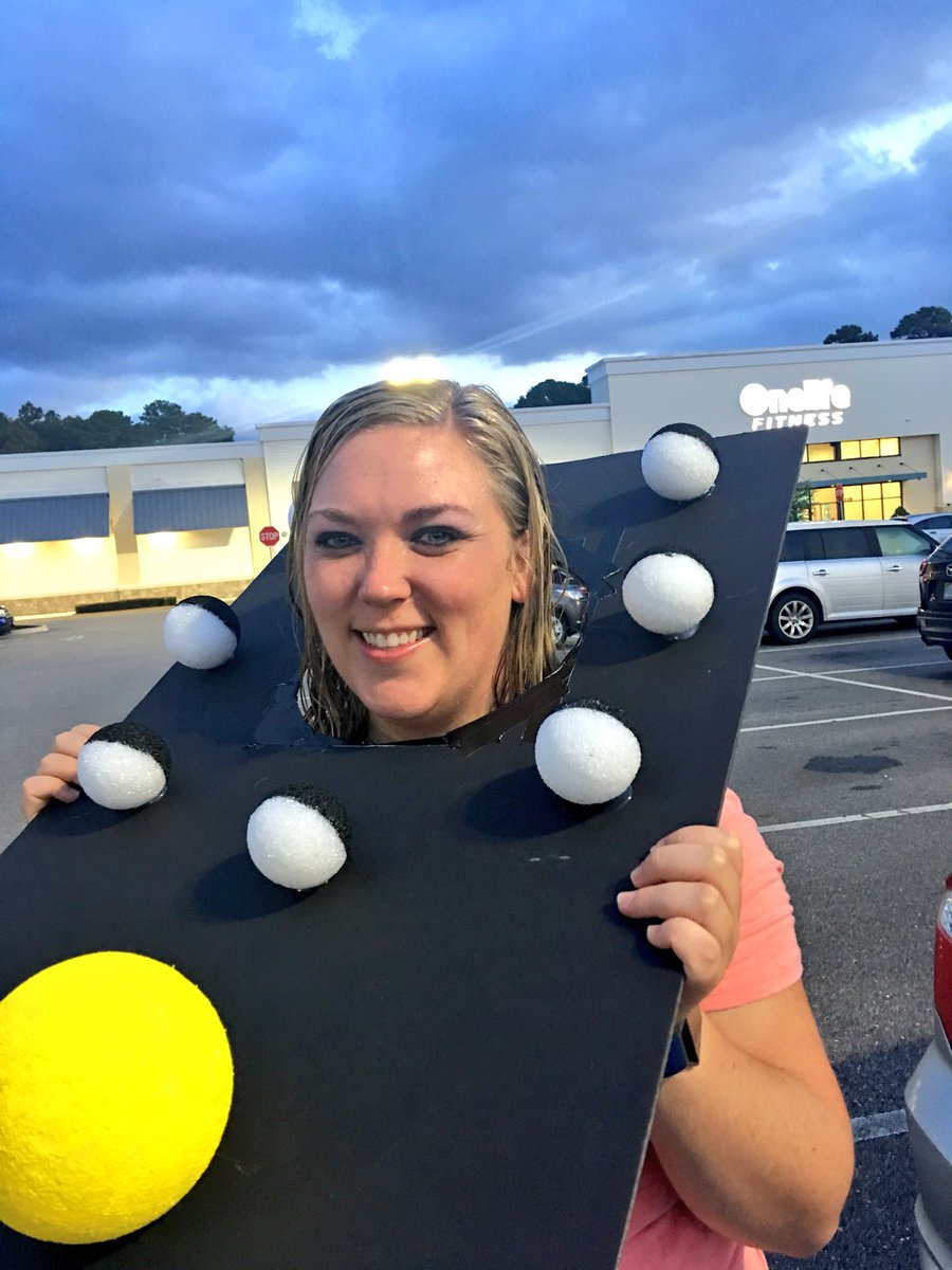 NodzRobichaud's tweet photo. An early workout and quick lesson on moon phases using a cool model @MissKeltner @VBTitleI @bfw_elem #room503 #science #moonphases https://t.co/SwIBQWNfZe