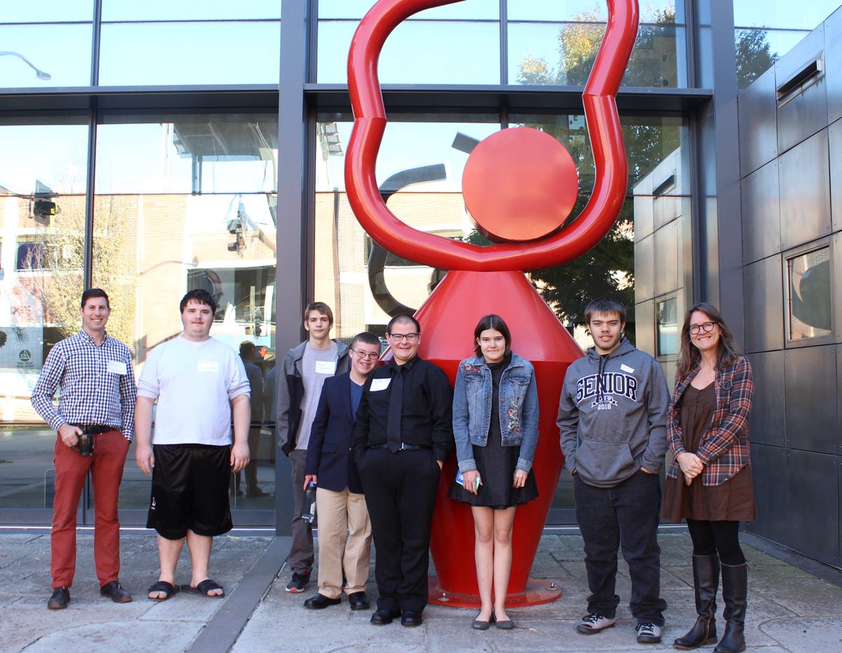 LawrenceArtsCtr's tweet photo. We were honored to participate in Mentoring Day thanks to our friends at @independenceinc! https://t.co/ZOun2wD4ZH