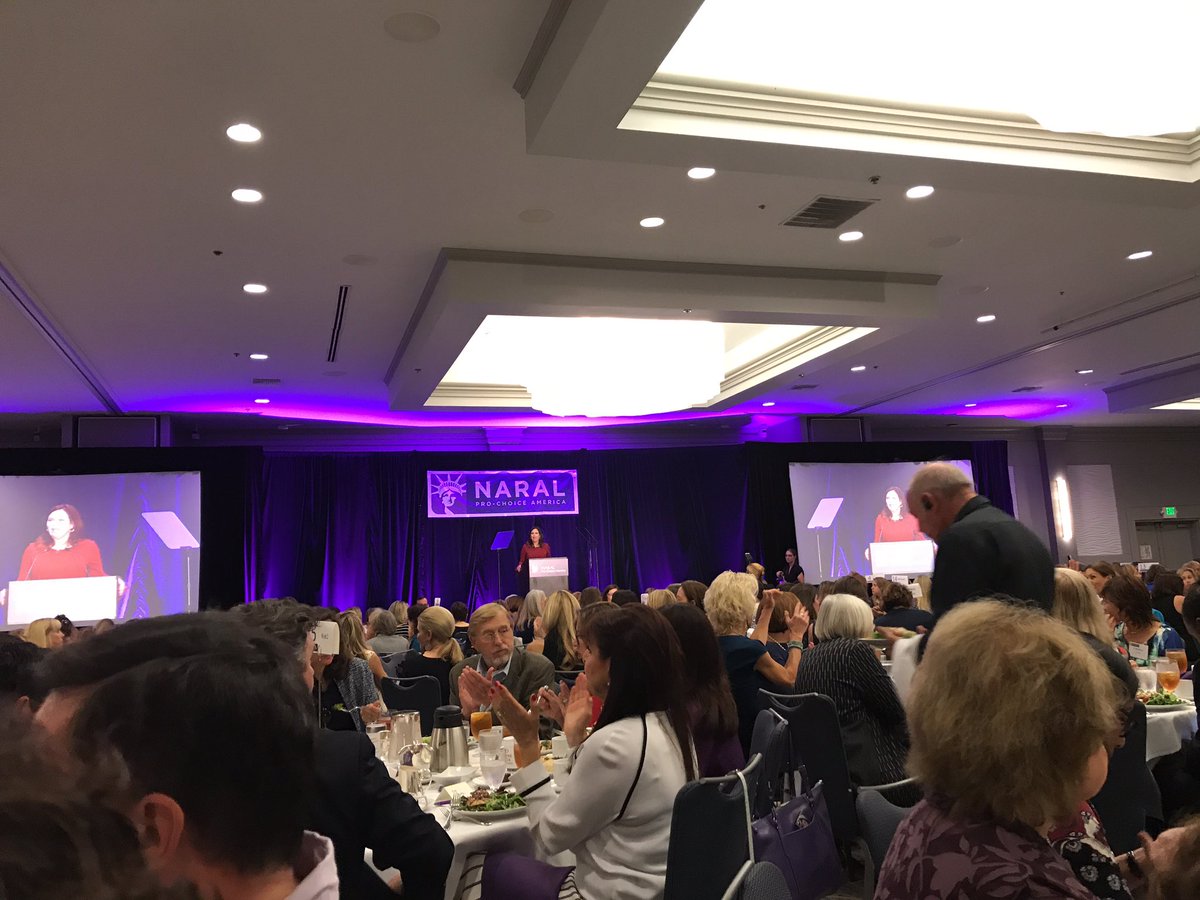 BarbaraCColl's tweet photo. Attending fundraising and political event for women's reproductive rights #naral https://t.co/v62aAurJ1K
