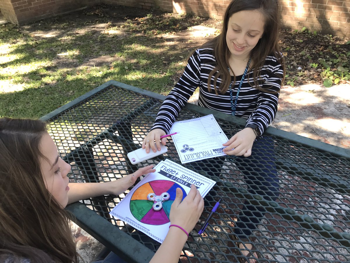 mrsrlovisa's tweet photo. Fidget Spinner Spinners to study basic probability in Algebra I @stmsaints @Erintegration #stmus https://t.co/SvHyEQMVEz