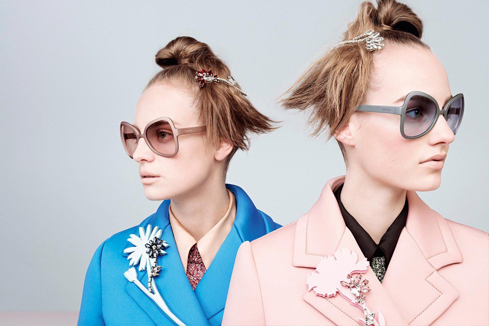 vision_luxe's tweet photo. Los mejores modelos de #PradaEyewear te esperan aquí
.
.
#Optica #Majadahonda @cccentrooeste https://t.co/stobFGLNgY