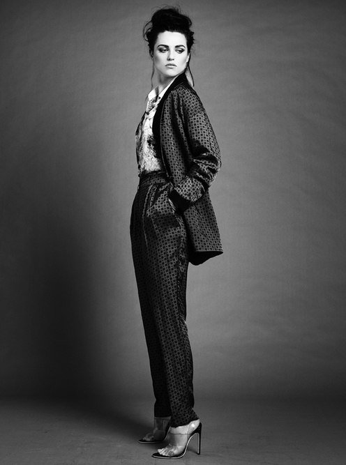 surpergirls's tweet image. a concept™