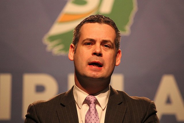 sinnfeinireland's tweet photo. Minister Donohue fails to stand up to banks on behalf of Tracker Mortgage victims - @PearseDoherty https://t.co/AaFmsKeYhM https://t.co/cgNRNu9i9P