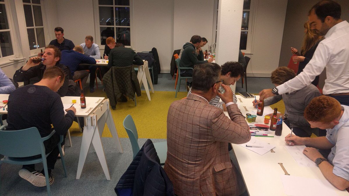 sideinc's tweet photo. Werken aan nieuwe verdienmodelen voor de #tuinbouw #innovatie met young executives uit de sector https://t.co/Zi9Xg9CjUp