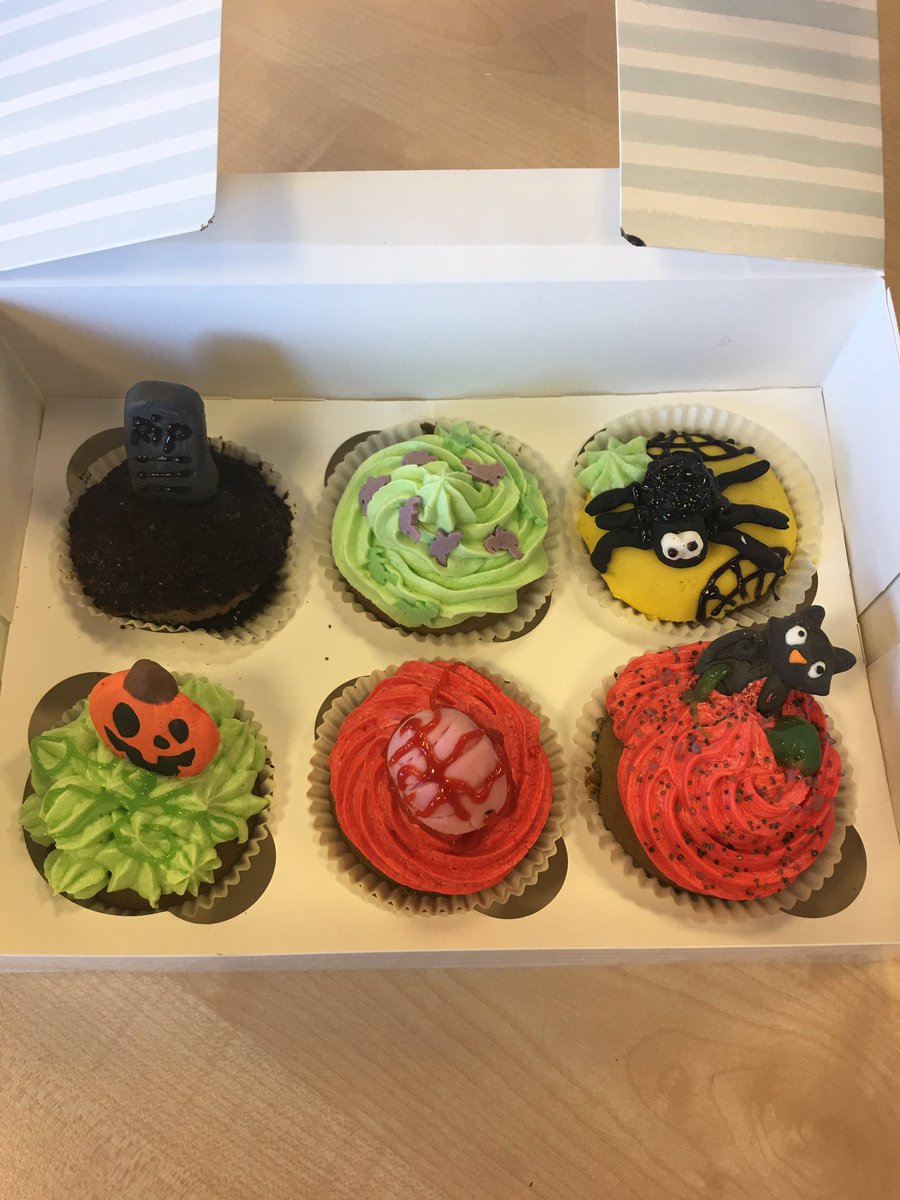MsMcVey8's tweet photo. S4 Halloween Design & Make #successfulindividuals #creativity #dexterityskills #decoratingtechniques π»ππ https://t.co/zUJBvsiu1z