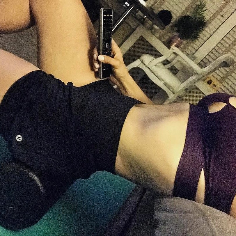 Elevate_Echelon's tweet photo. #FORTEFAM๐ฅLOOKING GOOD KATIE๐ชโคThat you are taking care of your body, it's as important as working out. Foam roll w/ @DrLauraMiranda on FORTร https://t.co/Bjjcd1wGEj
