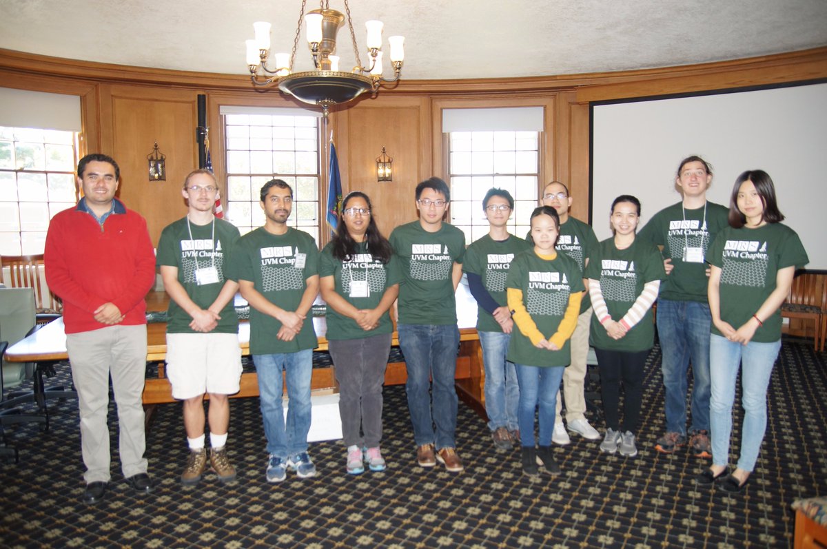 MRSUVM's tweet photo. #MRS UVM Chapter membership drive day Oct 4, 2017 https://t.co/aH20lIhlw6