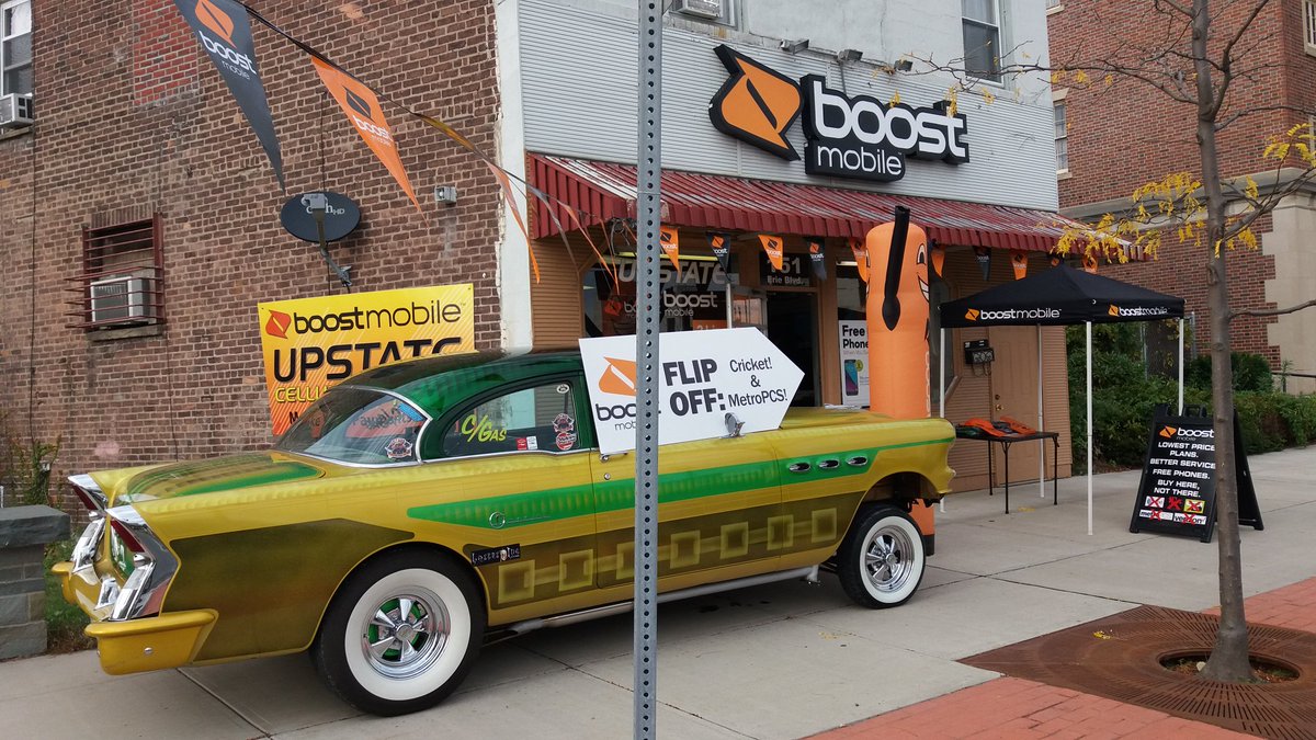 UpstateCellular's tweet image. Making Boost Great Again @sarahhyperlink @spg_arbab @hyperlinkusa