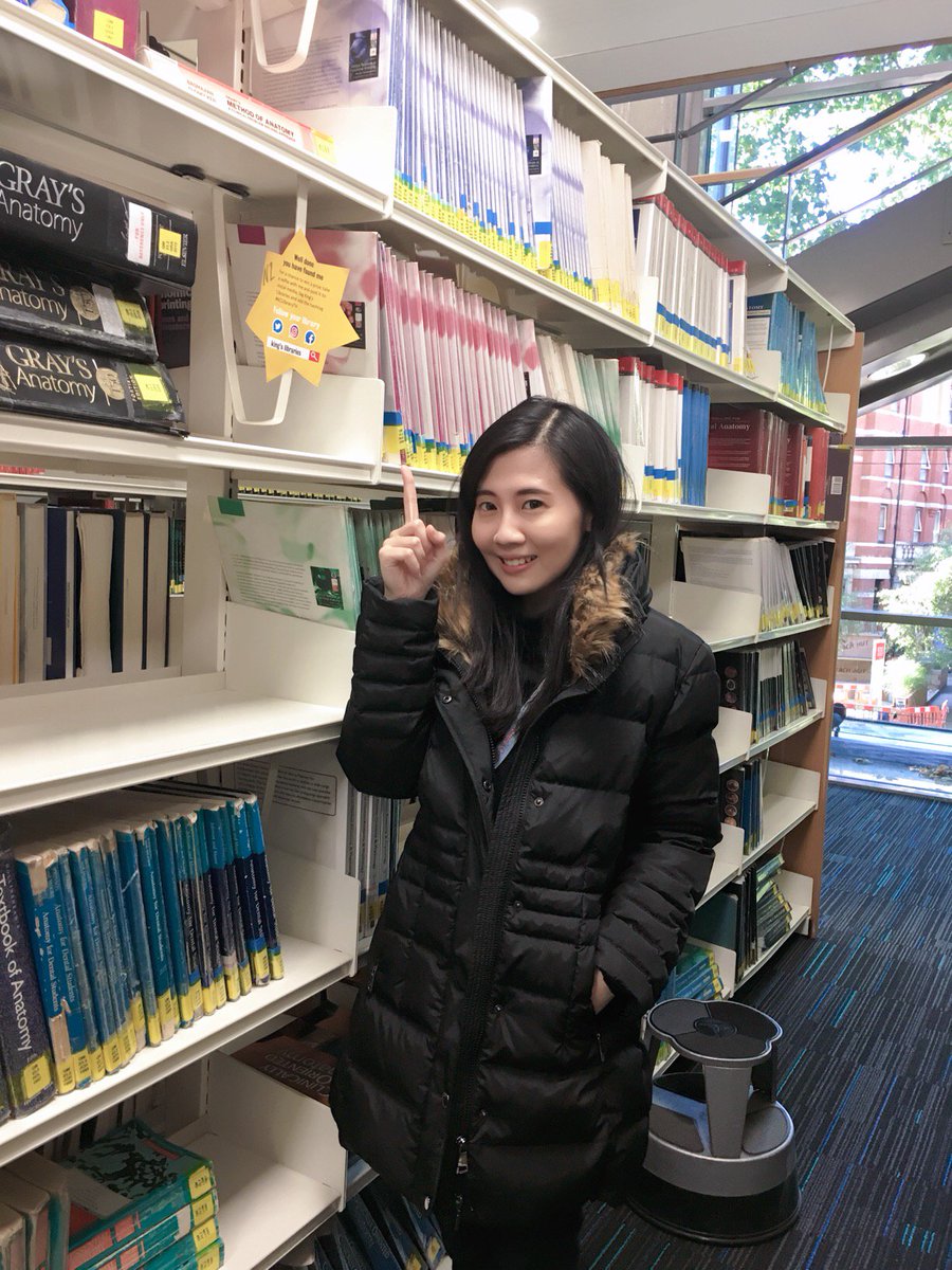 seraphinaclaris's tweet photo. @KingsLibraries Finding stars at New Hunt's House Library ⭐️ This one is more complicated than Denmark Hill 😄 #KCLlibraryTH https://t.co/31gkzDVKYC
