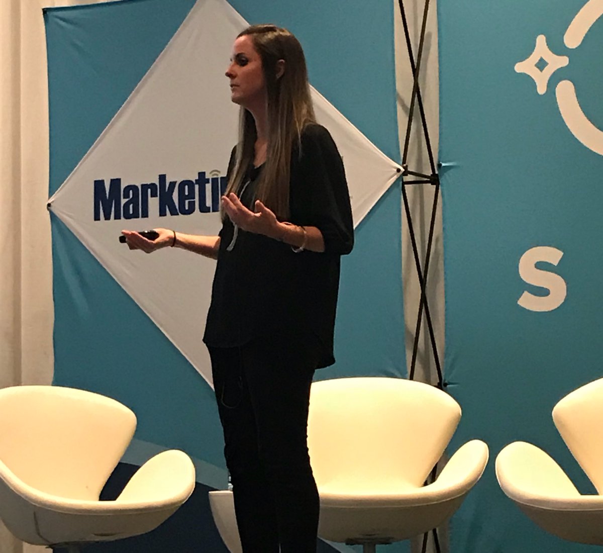 brad_keeling's tweet photo. Julie Collins Chatting Frenemies &amp; Allies in marketing and how a cohesive Morgan Stanley local program has improved performance. #SMX https://t.co/R87UekD9Oj