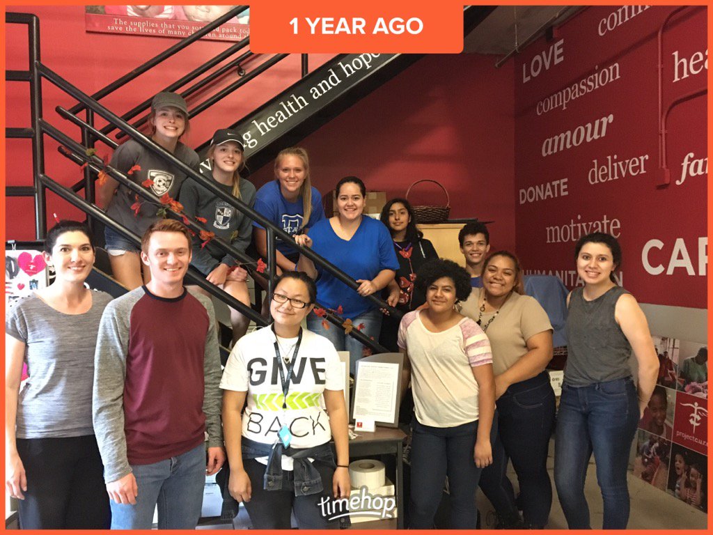 MrsVtoPAC's tweet photo. 💙💙💙💙💙💙 Dobson HOSA @ Project CURE https://t.co/XBzF2FvqtK