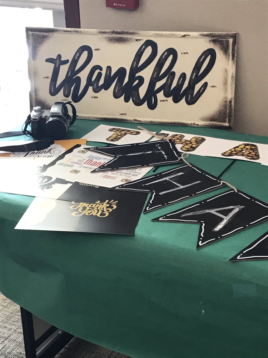AggieDOS's tweet photo. Make sure to stop by CETES and wrote a thank you note to a donor!!! Here until 7pm. #cuaggies #thankyou https://t.co/JXIkFrosAl