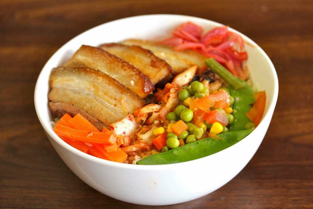 Get our #CentralSQ Rice Bowl tonite!

Kurrabotto pork belly is served atop basmati rice, cabbage, pickled red onions and cilantro.
#cambMA