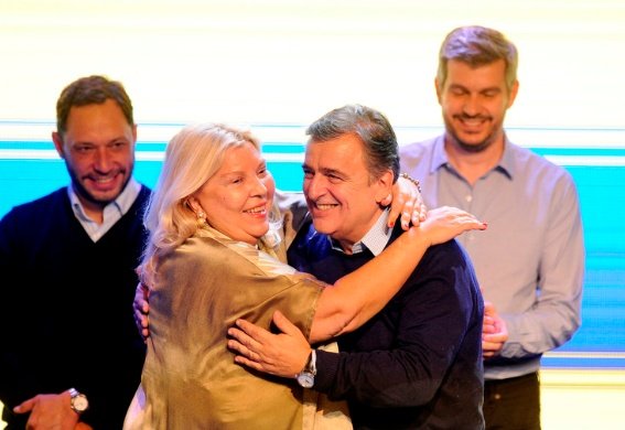 marioraulnegri's tweet image. Quiero hacer un reconocimiento a @elisacarrio por su valentía y honestidad. Ella hizo las denuncias más grandes a los que hoy están presos