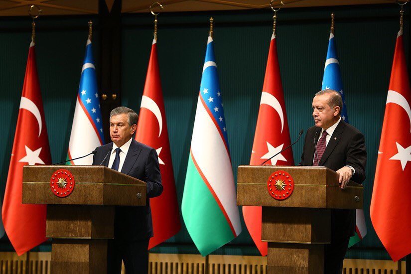 ikalin1's tweet photo. Özbekistan CB Sn Mirziyoyev’in ziyareti, ilişiklerimizde yeni bir sayfa açmıştır. Temaslar her alanda güç ve ivme kazanacak. 🇹🇷 🇺🇿 https://t.co/27TKHNizR3