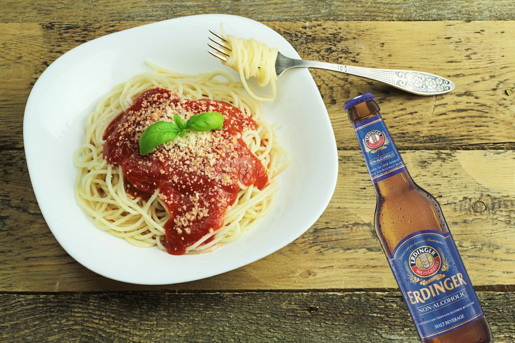 Where would we be without carbo-loading? Oh we know, dead last. #worldpastaday