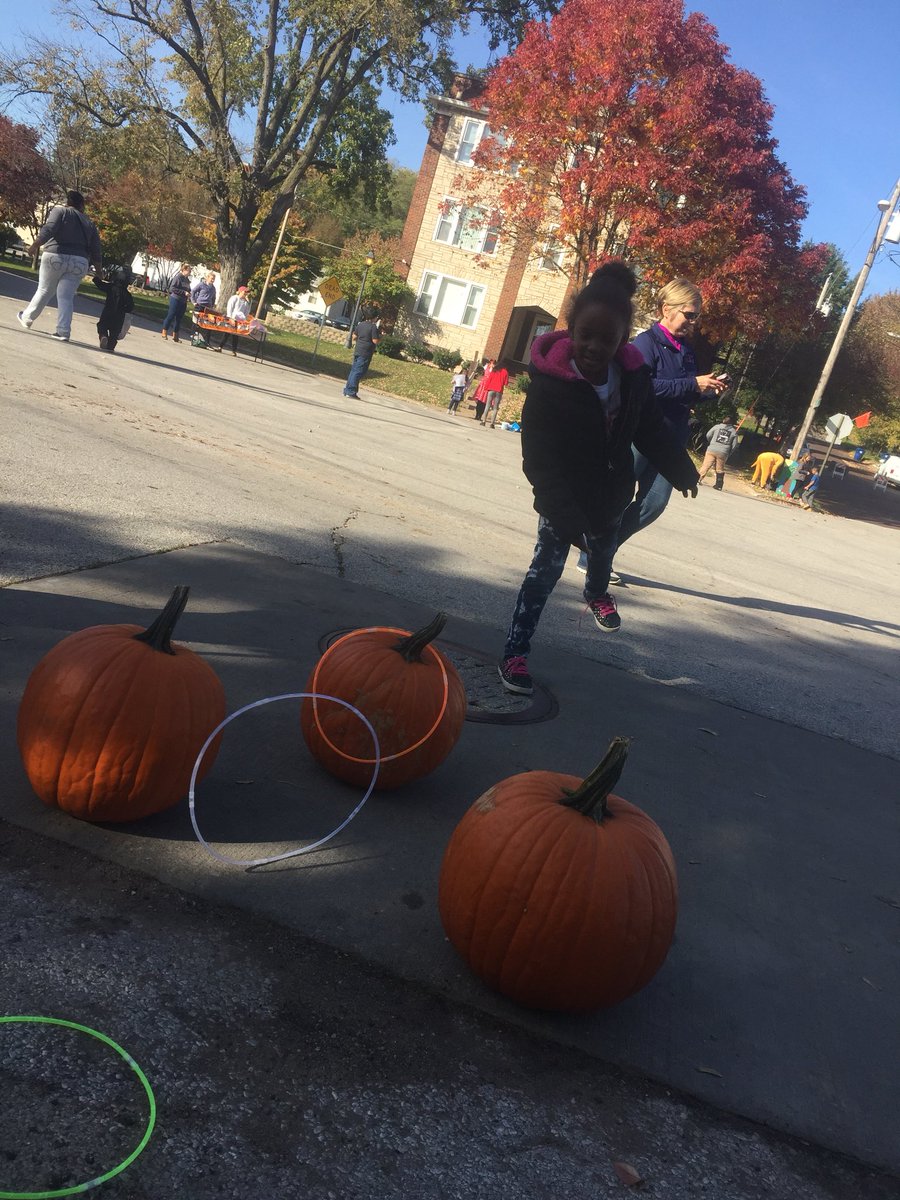 sau_psych's tweet photo. Project Renewal is in full swing! Come check it out! https://t.co/SkyTFjHVdV