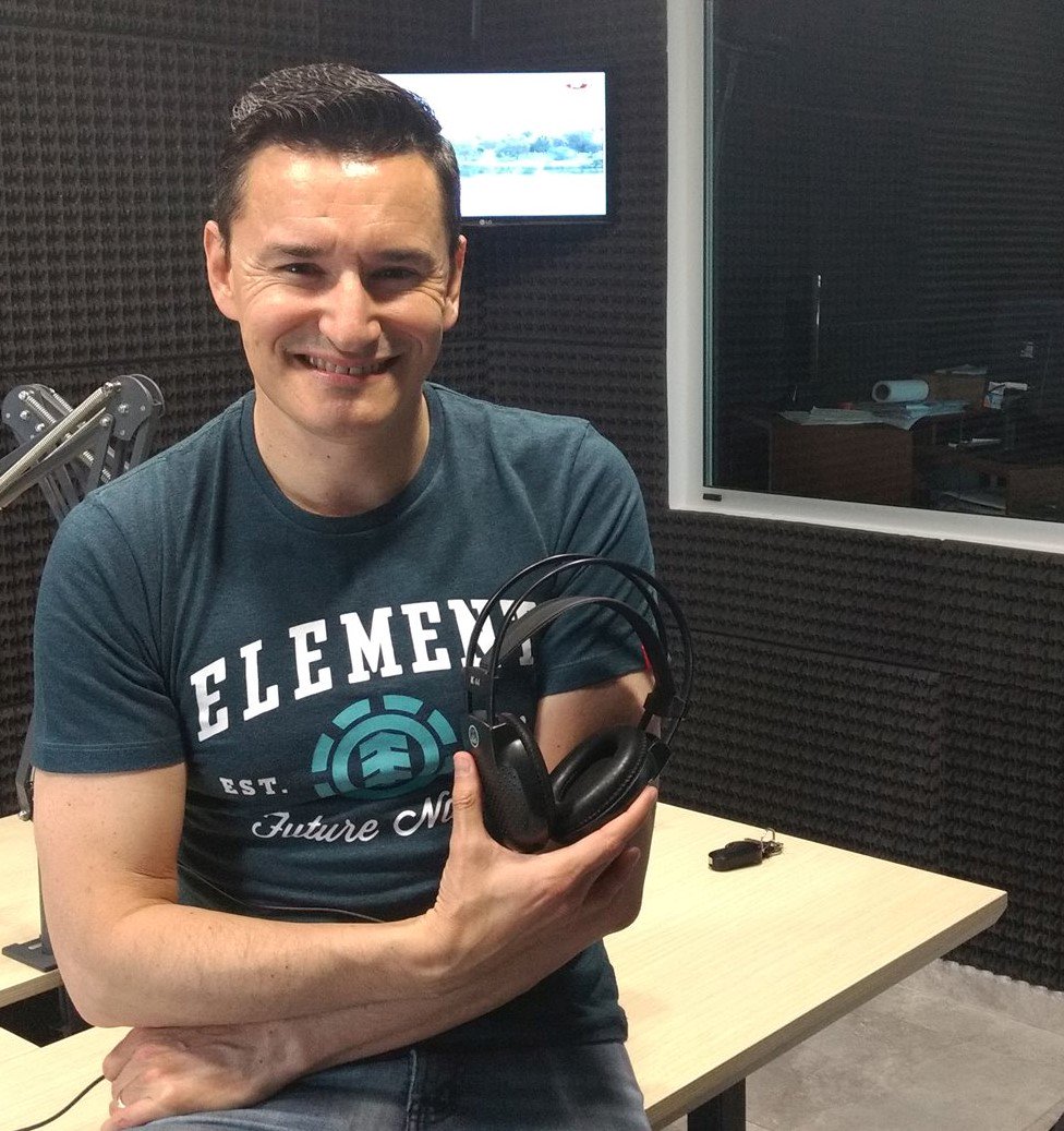 Flux104_9's tweet photo. Poné la @Flux104_9 .9
Escuchá a @ClaudioPozzi4 en #PuntoDePartida https://t.co/HYcbkR14Kg